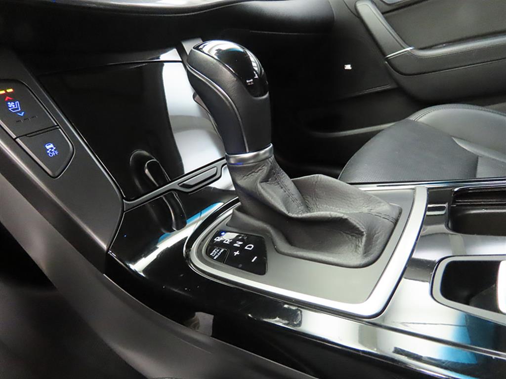 HYUNDAI i40 - Vista 9