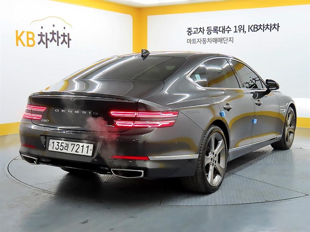 Genesis G80 - Vista 4