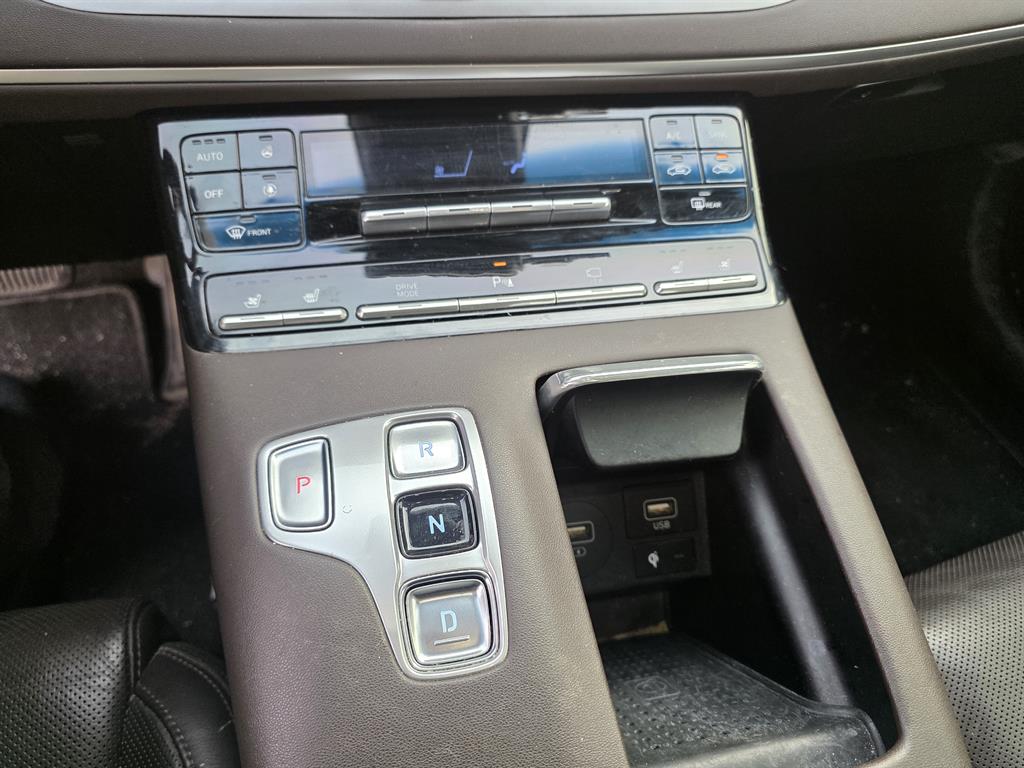 HYUNDAI Grandeur - Vista 12