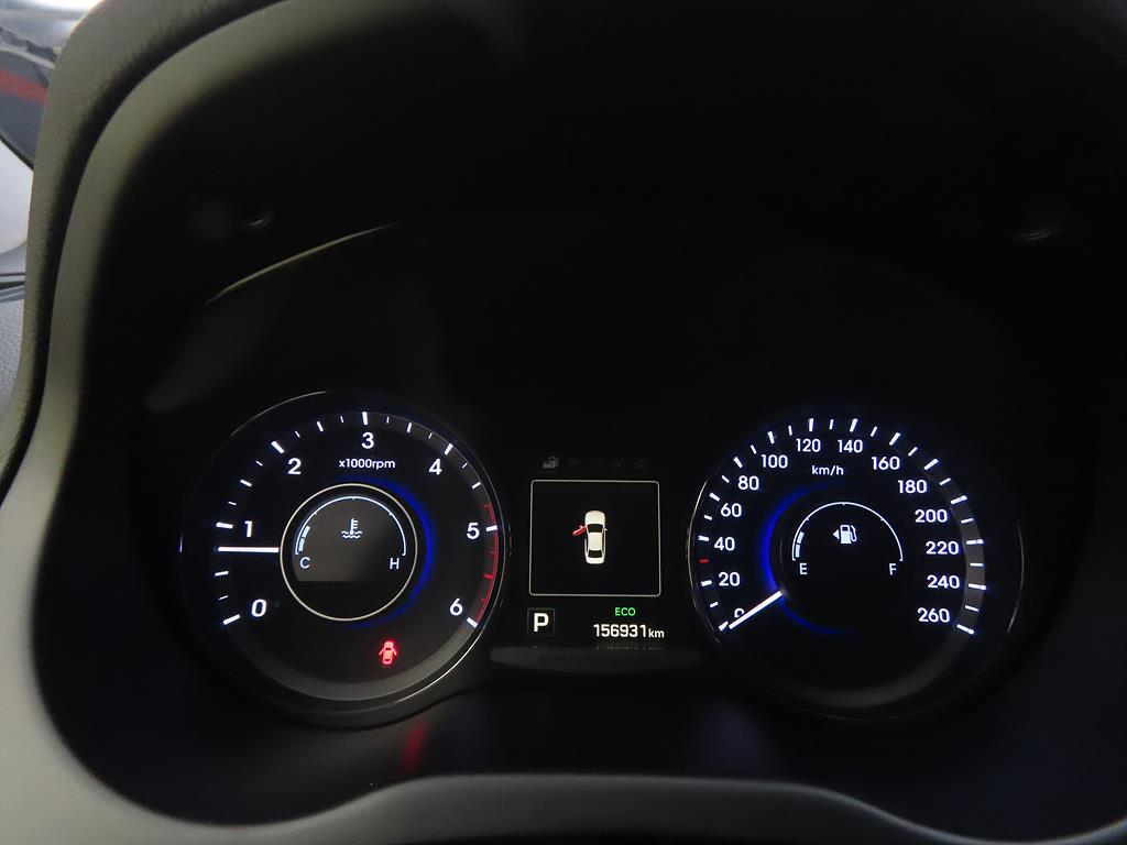 HYUNDAI Grandeur - Vista 9