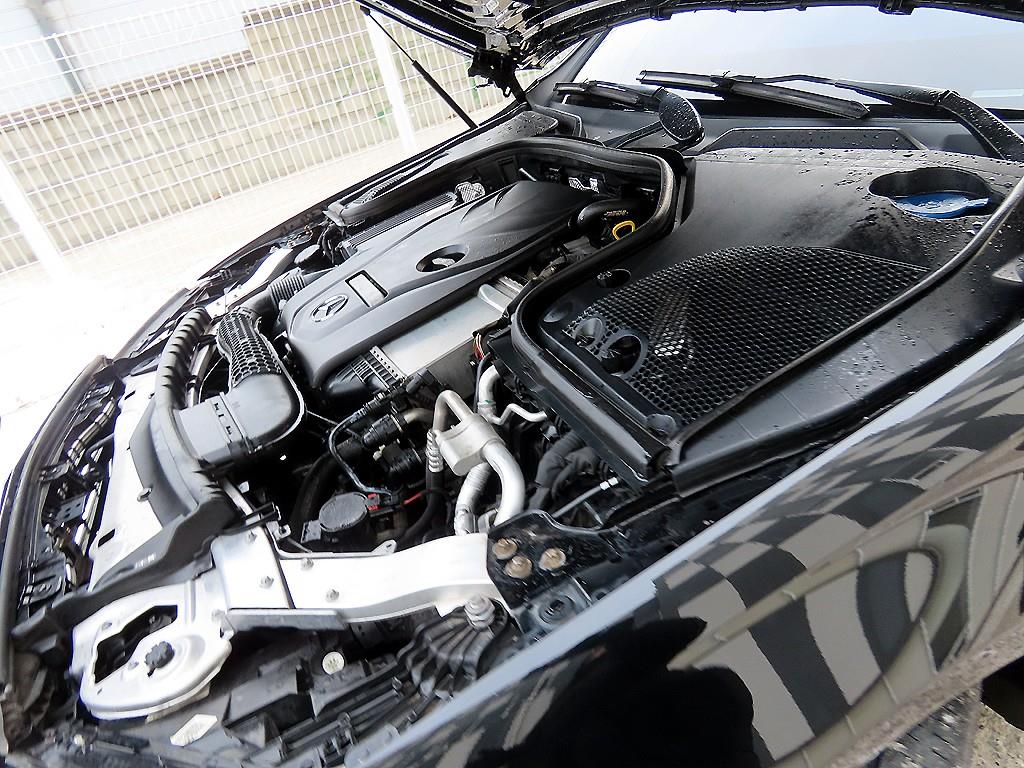 Mercedes Benz E class 2020 Negro - Importación desde Corea - HF Imports Iquique - Foto 19