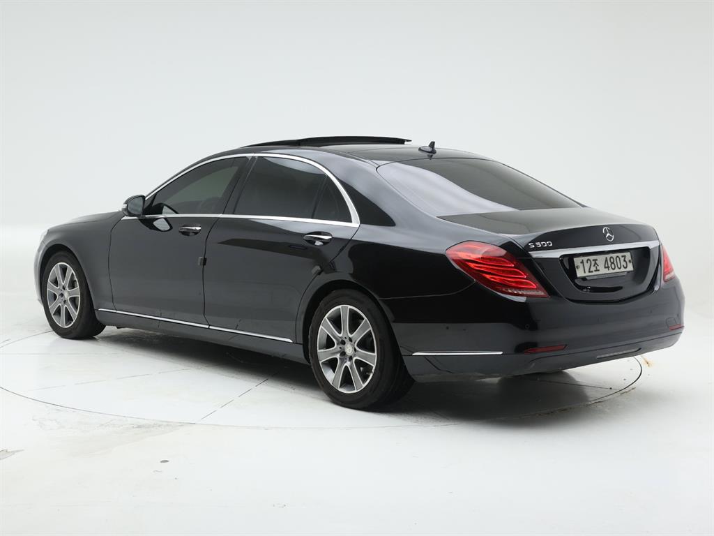 Mercedes Benz S Class - Vista 7