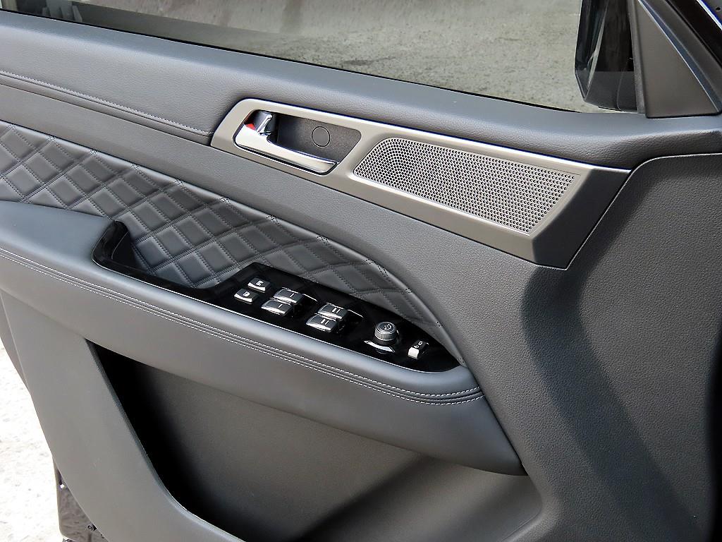 Ssangyong Rexton - Vista 11