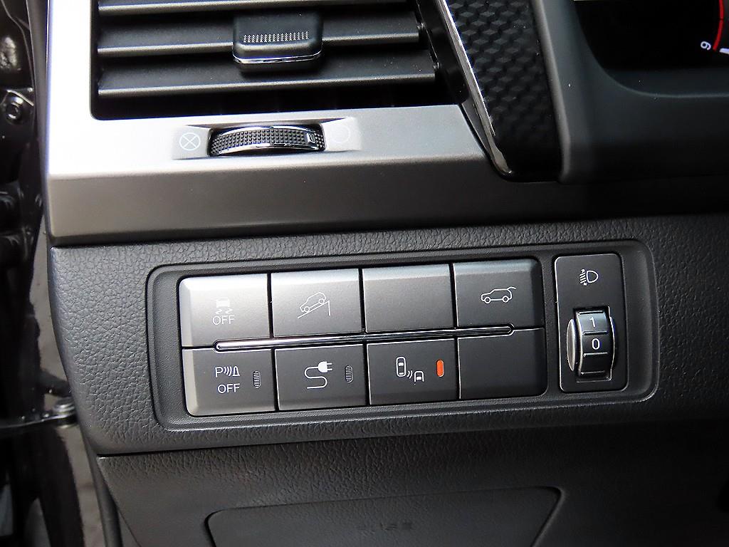 Ssangyong Rexton - Vista 12