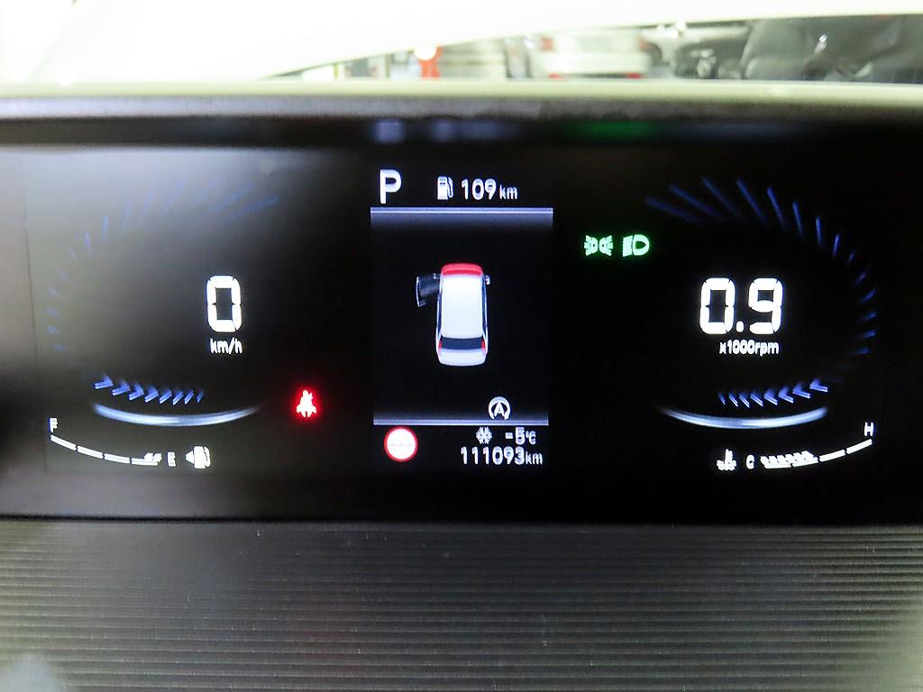 HYUNDAI Staria - Vista 9