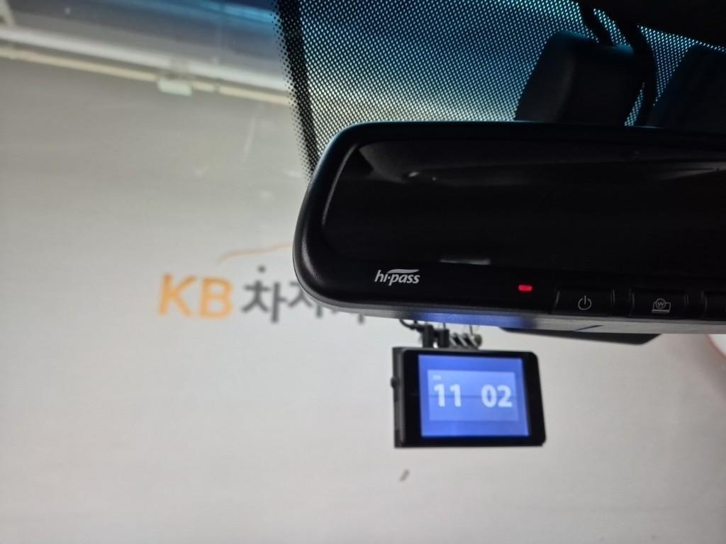 Ssangyong Tivoli 2020 Blanco - Importación desde Corea - HF Imports Iquique - Foto 16