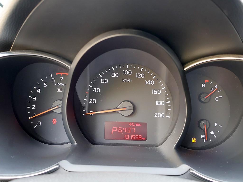 KIA Morning - Vista 11