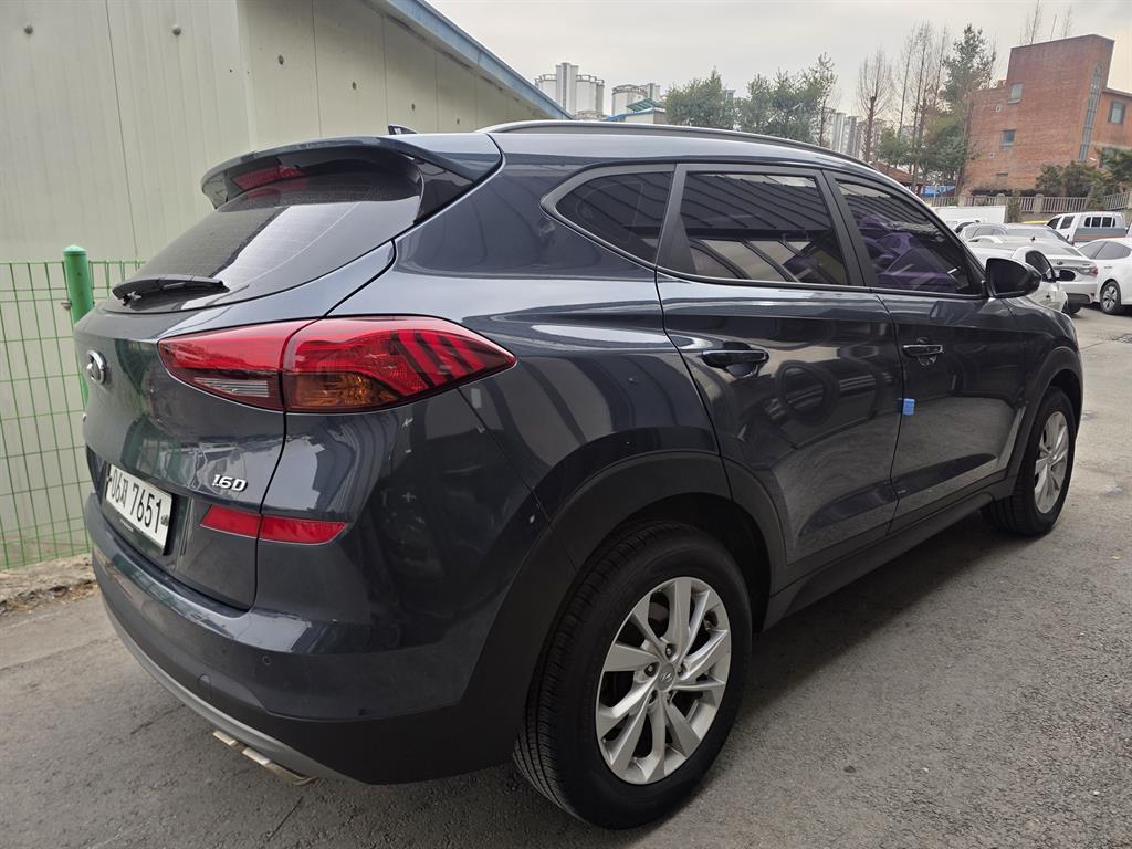 HYUNDAI Tucson - Vista 4
