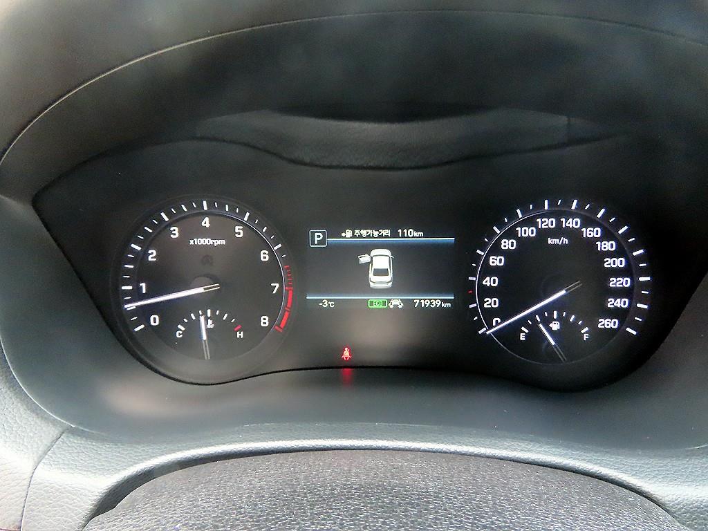 Genesis G80 - Vista 9