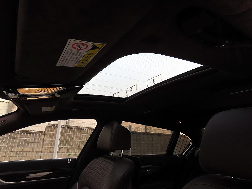 BMW 7 Series 2016 Gris - Importación desde Corea - HF Imports Iquique - Foto 17