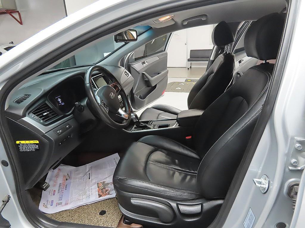 HYUNDAI Sonata 2018 Gris - Importación desde Corea - HF Imports Iquique - Foto 12