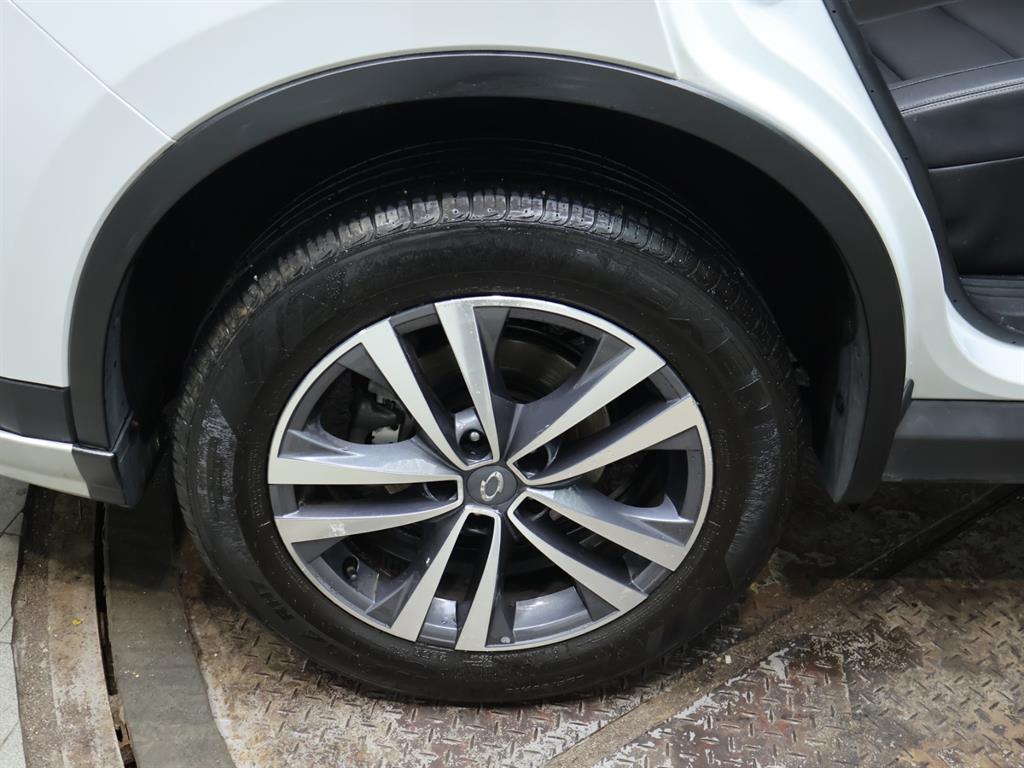 SAMSUNG QM6 2018 Blanco - Importación desde Corea - HF Imports Iquique - Foto 7