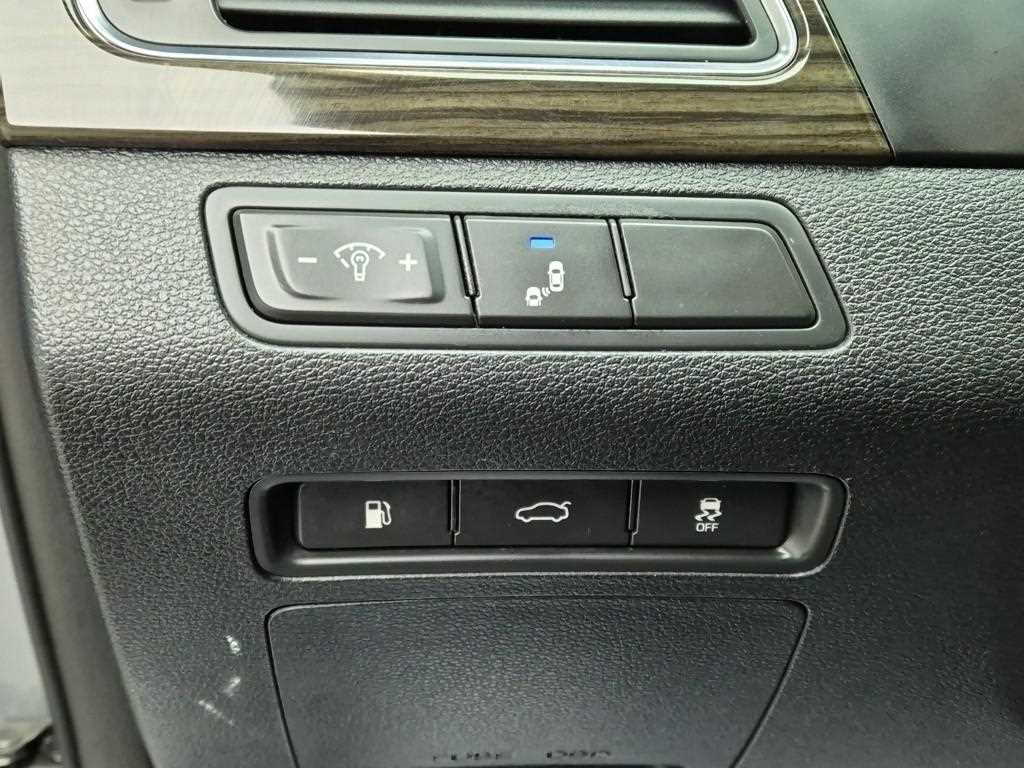 HYUNDAI Sonata 2016 Plateado - Importación desde Corea - HF Imports Iquique - Foto 17