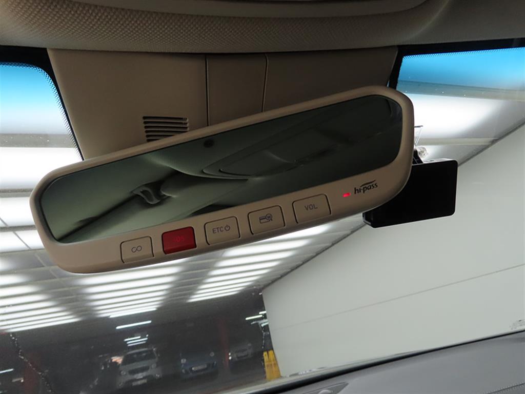 Genesis G70 - Vista 12