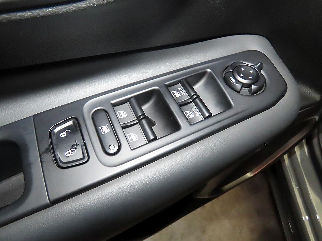 Jeep Renegade 2022 Gris - Importación desde Corea - HF Imports Iquique - Foto 13