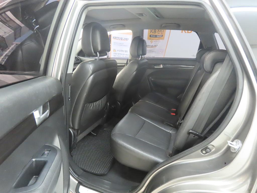 KIA Sorento - Vista 6