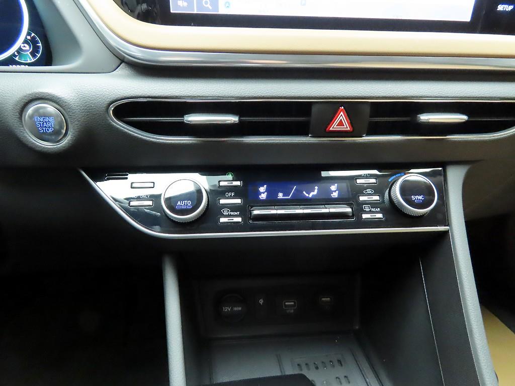 HYUNDAI Sonata - Vista 9