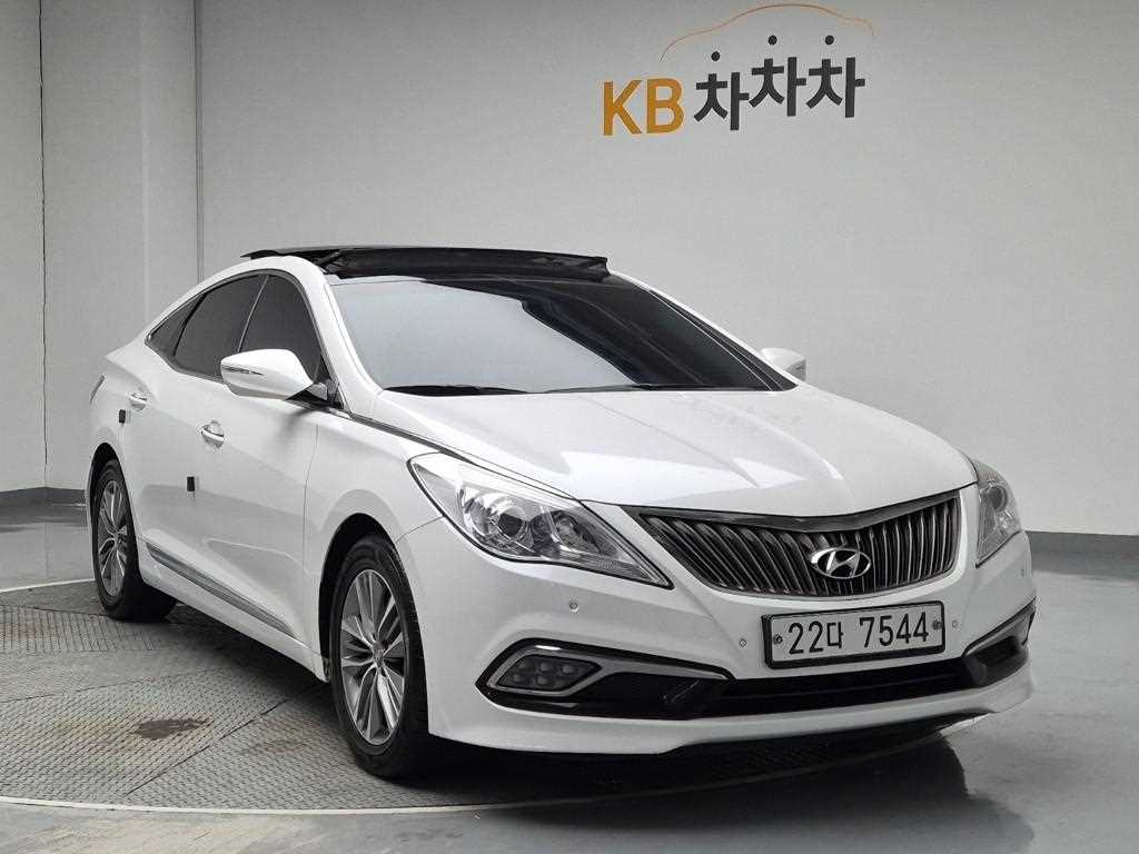 HYUNDAI Grandeur - Vista 4