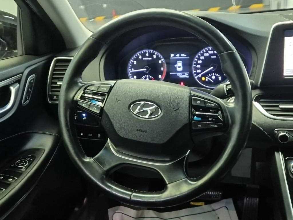 HYUNDAI Grandeur - Vista 9