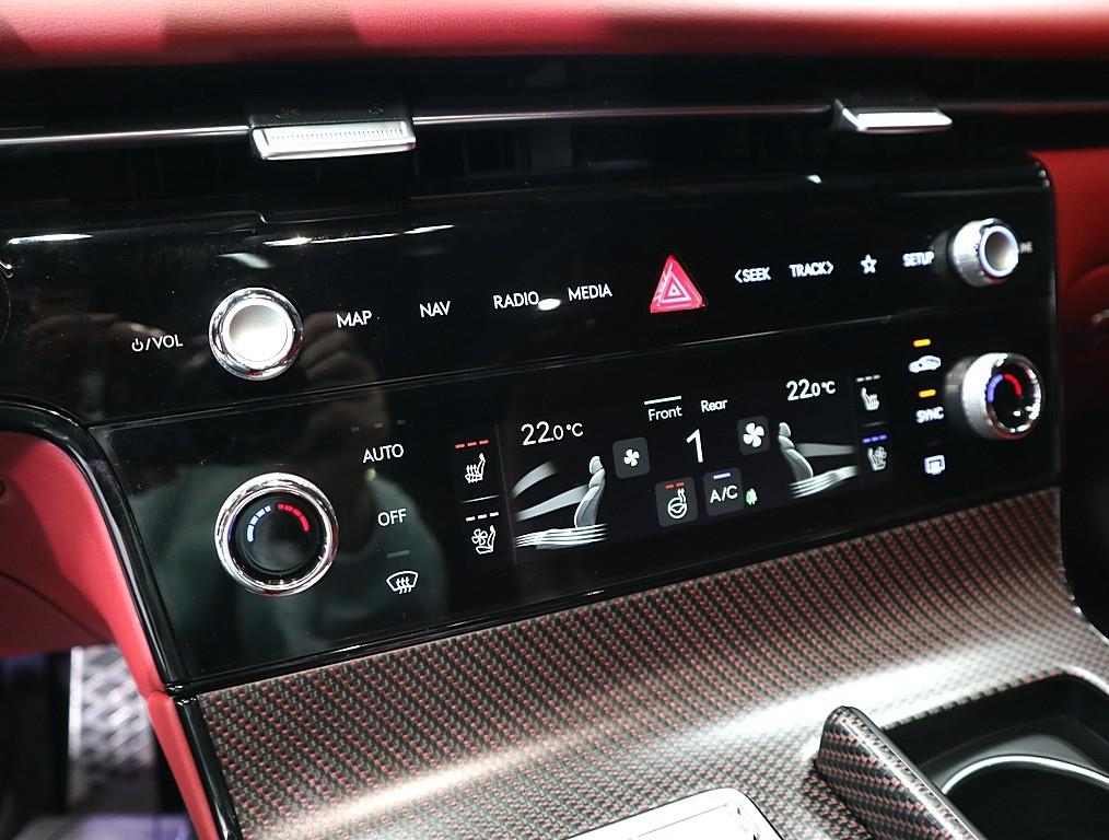 Genesis G80 2025 Blanco - Importación desde Corea - HF Imports Iquique - Foto 13