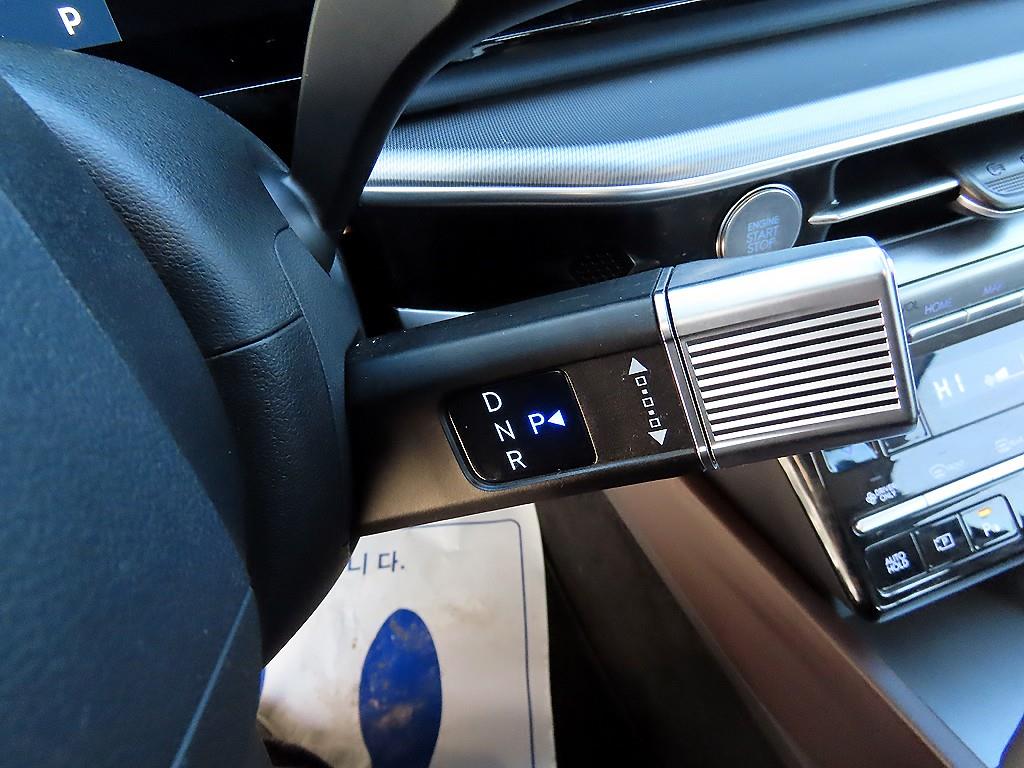 HYUNDAI Grandeur - Vista 10