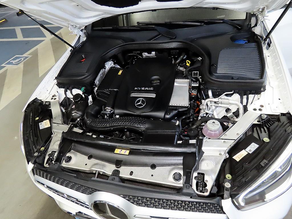 Mercedes Benz GLC Class 2021 Blanco - Importación desde Corea - HF Imports Iquique - Foto 19