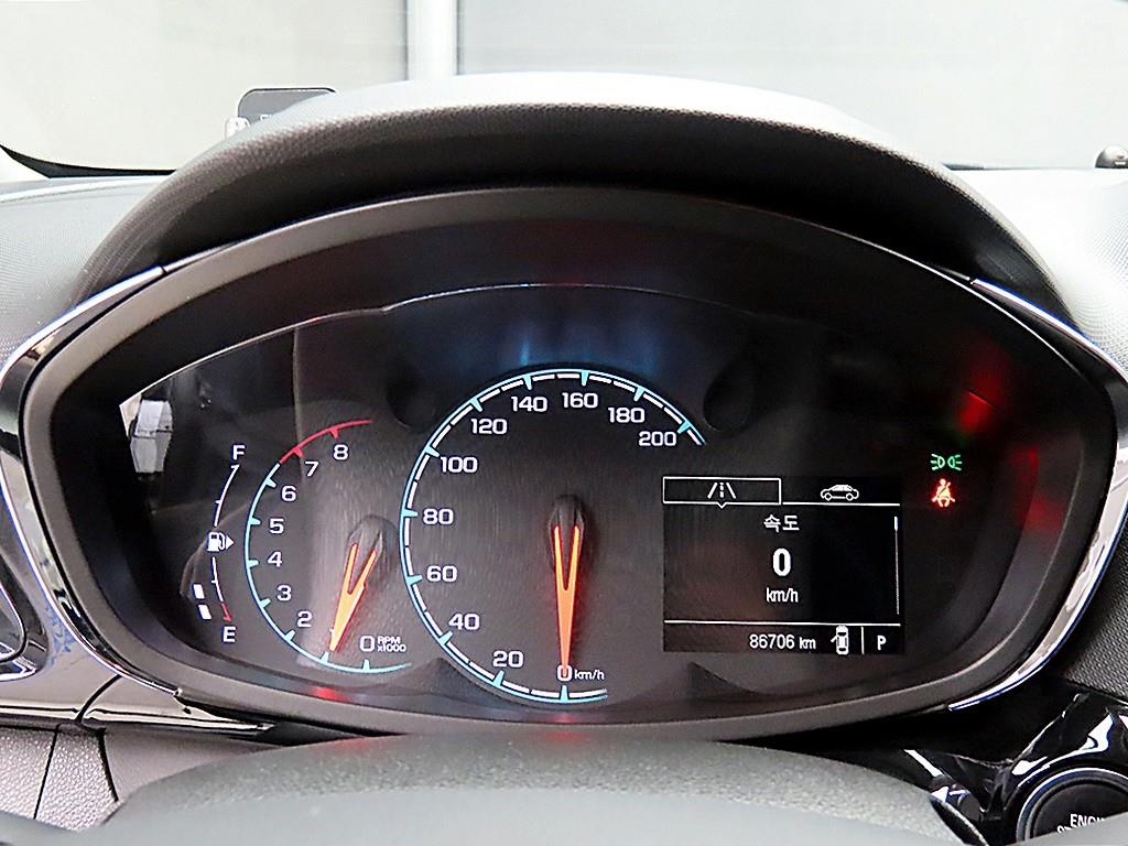 Chevrolet Spark - Vista 8