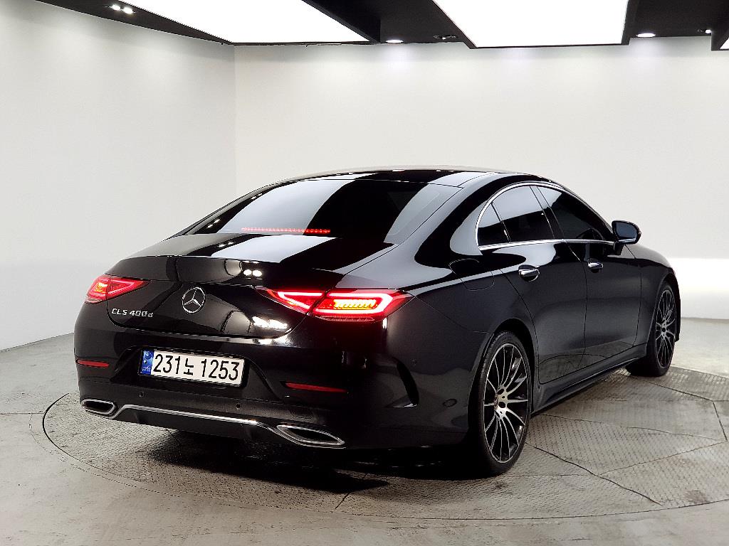 Mercedes Benz CLS Class - Vista 4