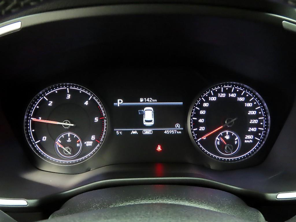 HYUNDAI Santa Fe - Vista 5