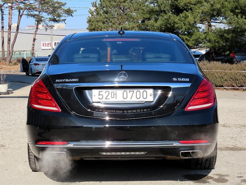 Mercedes Benz S Class - Vista 4