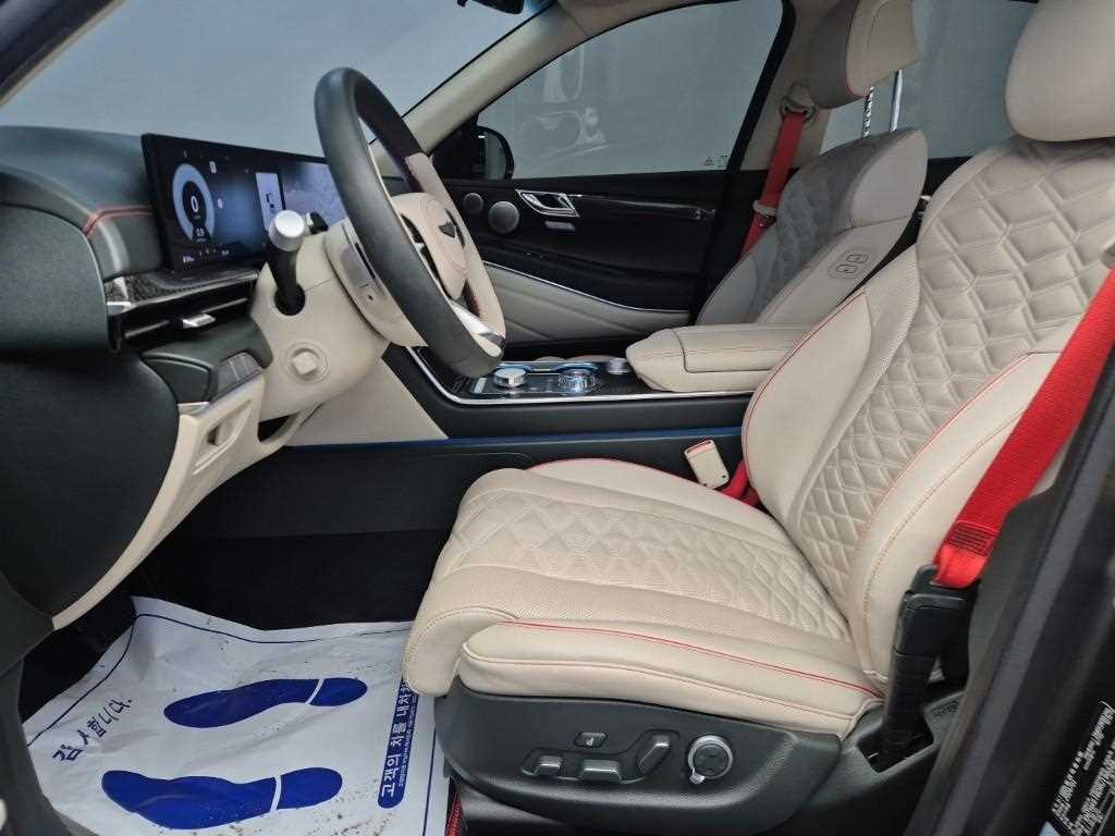 Genesis GV80 - Vista 11