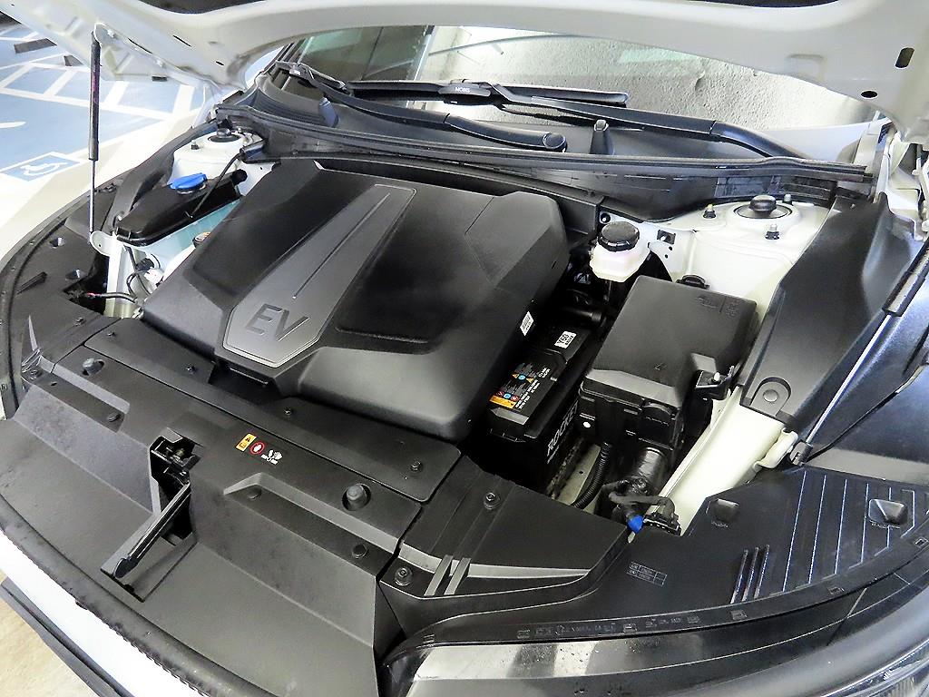 KIA EV6 2022 Blanco - Importación desde Corea - HF Imports Iquique - Foto 19