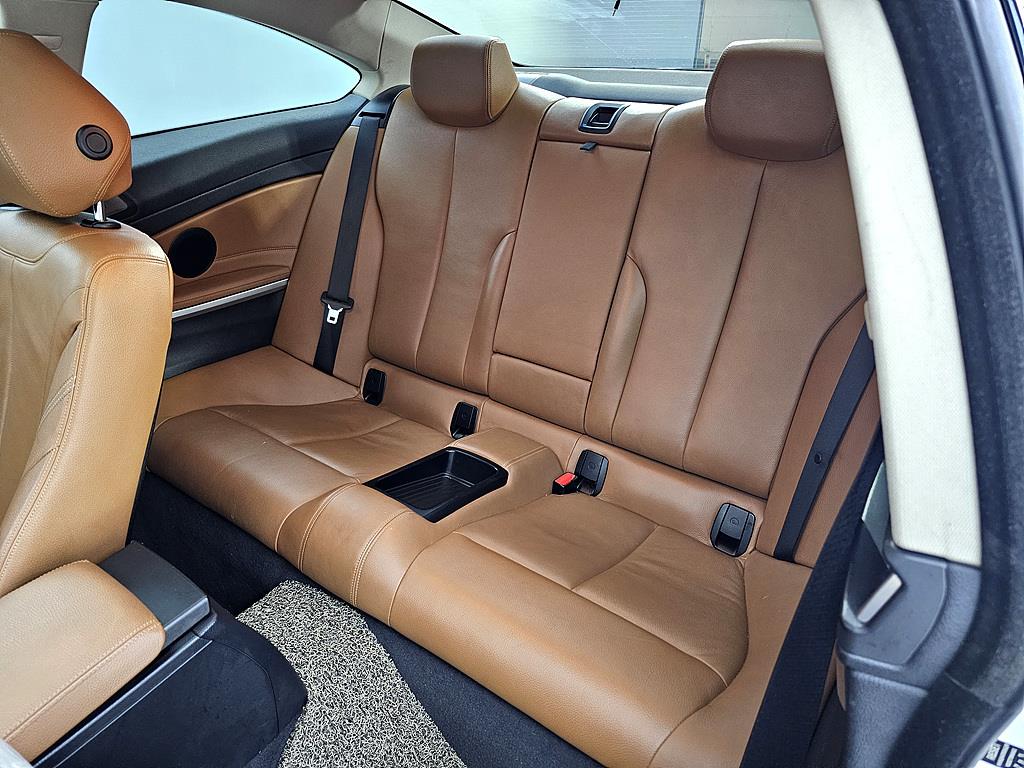 BMW 4 Series - Vista 9