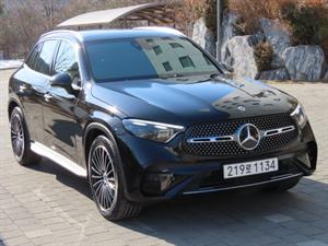 Mercedes Benz GLC Class - Vista 4
