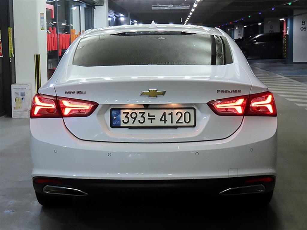 Chevrolet Malibu - Vista 5