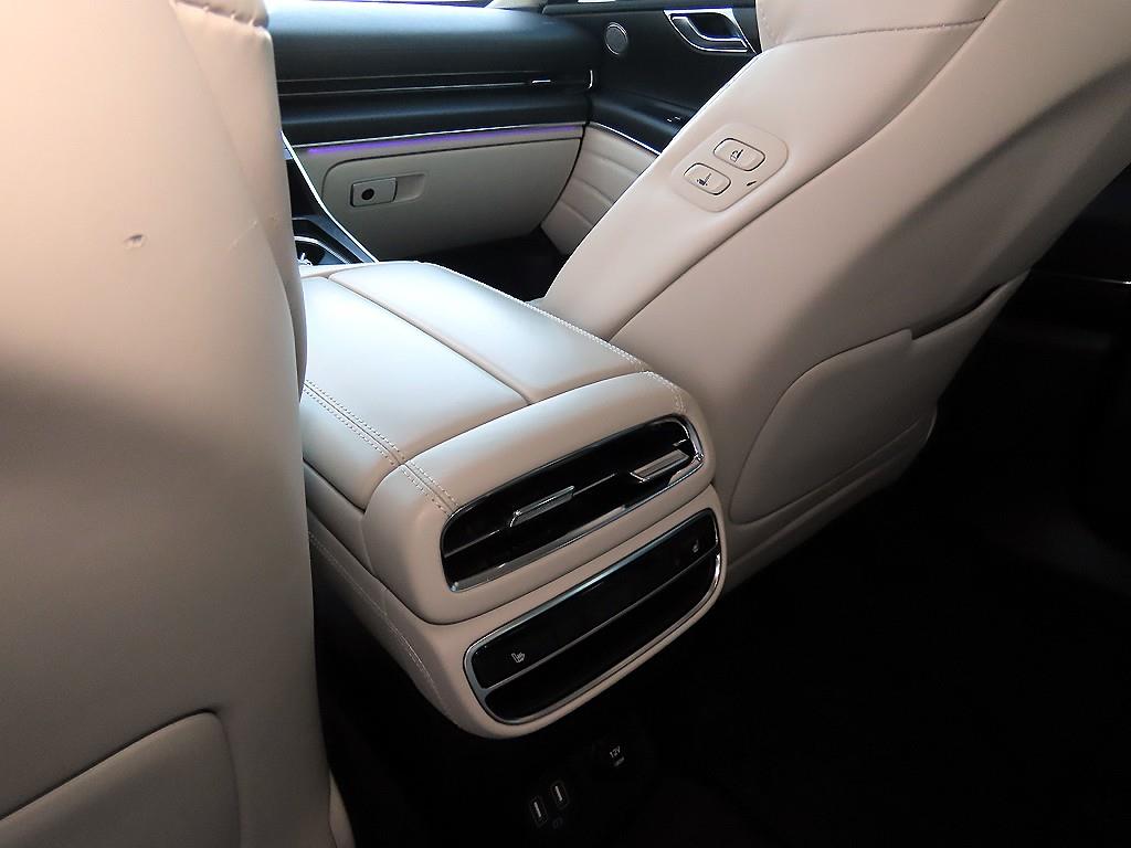 Genesis GV80 2020 Negro - Importación desde Corea - HF Imports Iquique - Foto 16