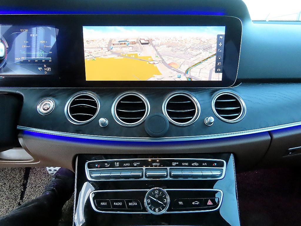 Mercedes Benz E class 2017 Blanco - Importación desde Corea - HF Imports Iquique - Foto 13