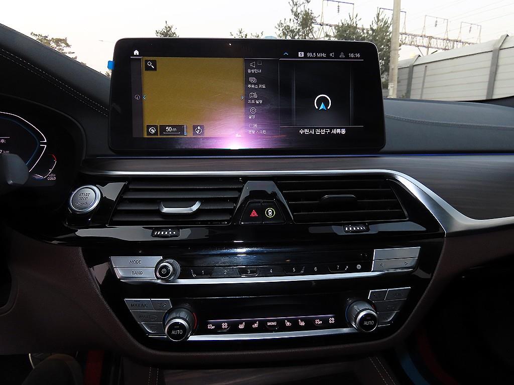 BMW 5 Series 2021 Negro - Importación desde Corea - HF Imports Iquique - Foto 13