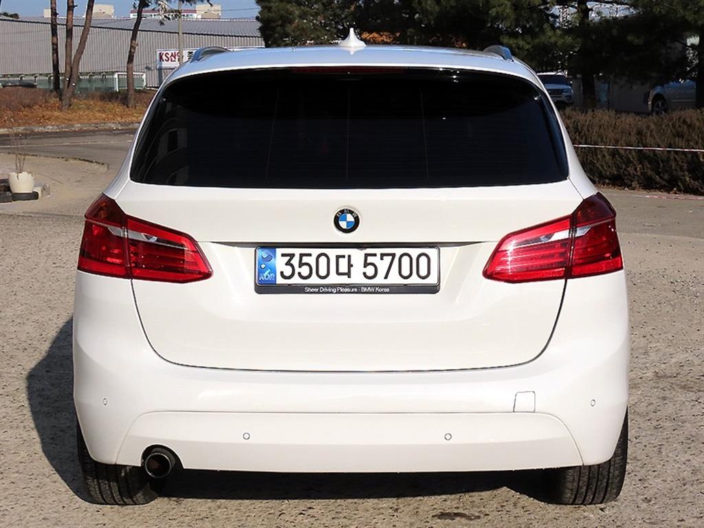 BMW 2 series - Vista 4