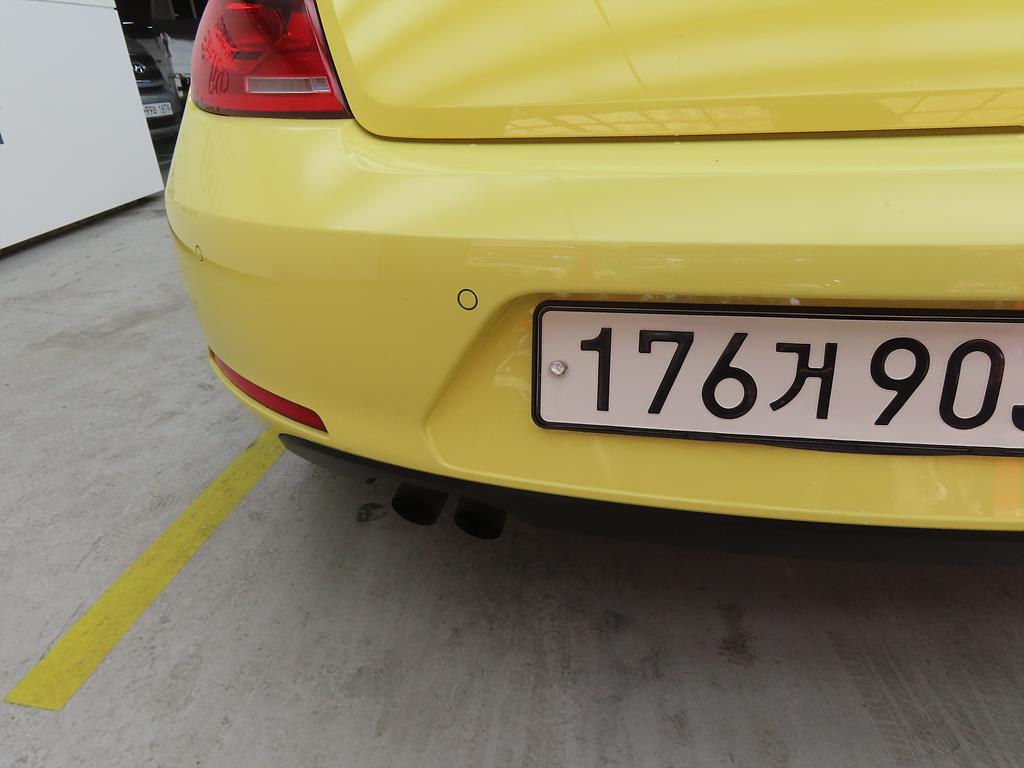 Volkswagen Beetle 2013 Amarillo - Importación desde Corea - HF Imports Iquique - Foto 17