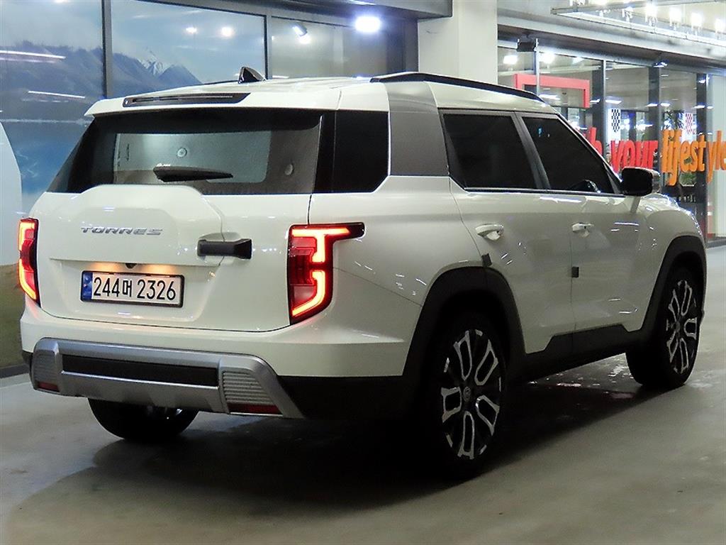 Ssangyong Torres - Vista 4