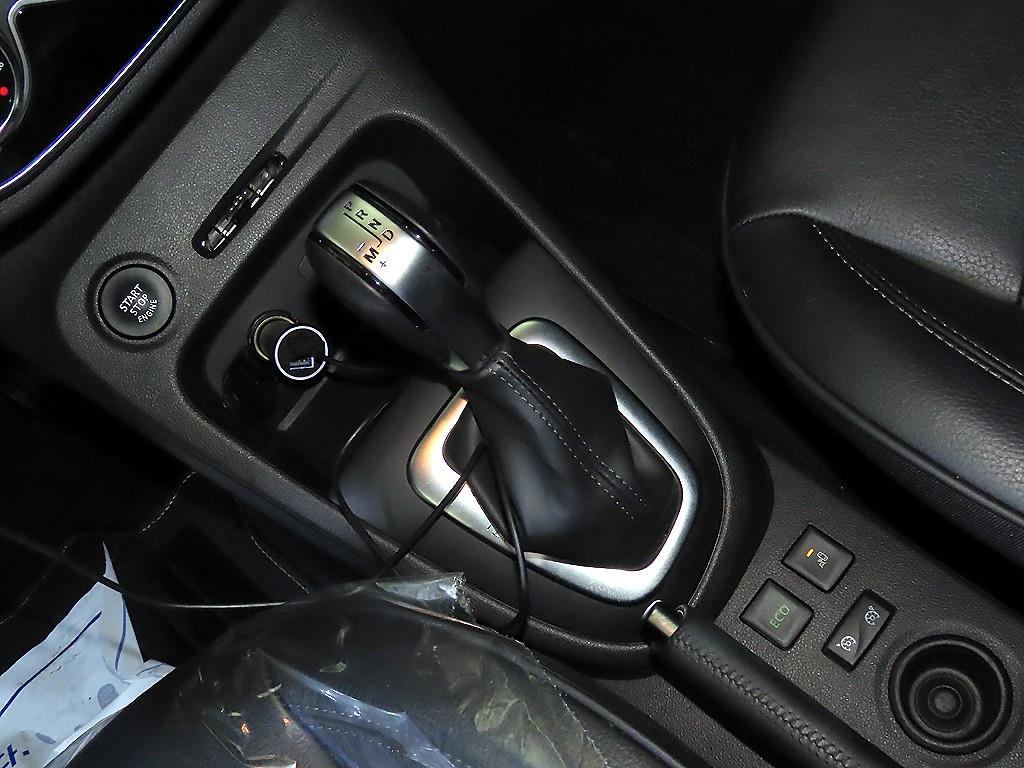 SAMSUNG QM3 - Vista 12