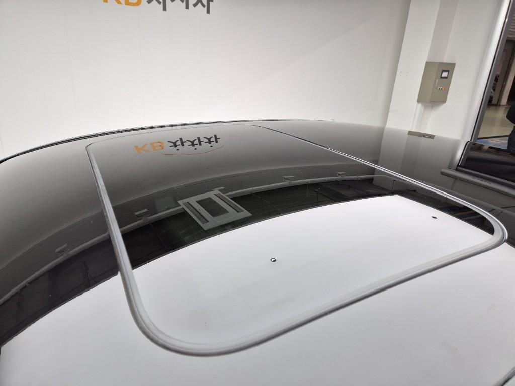 Mercedes Benz E class 2021 Negro - Importación desde Corea - HF Imports Iquique - Foto 13