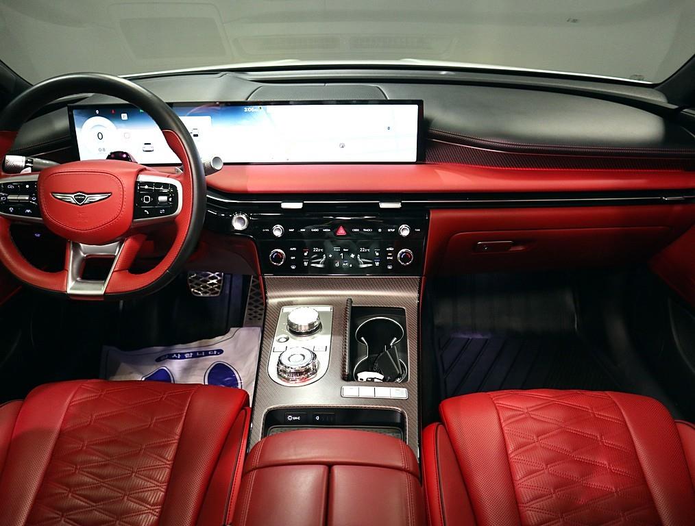 Genesis G80 - Vista 6