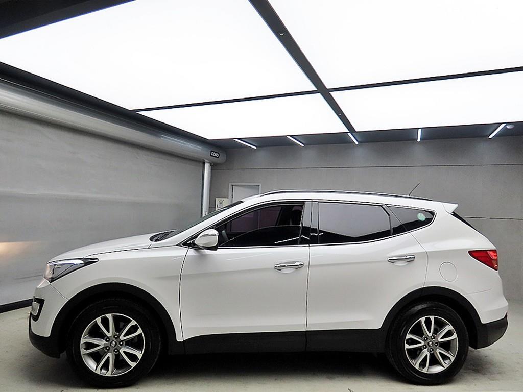 HYUNDAI Santa Fe - Vista 4