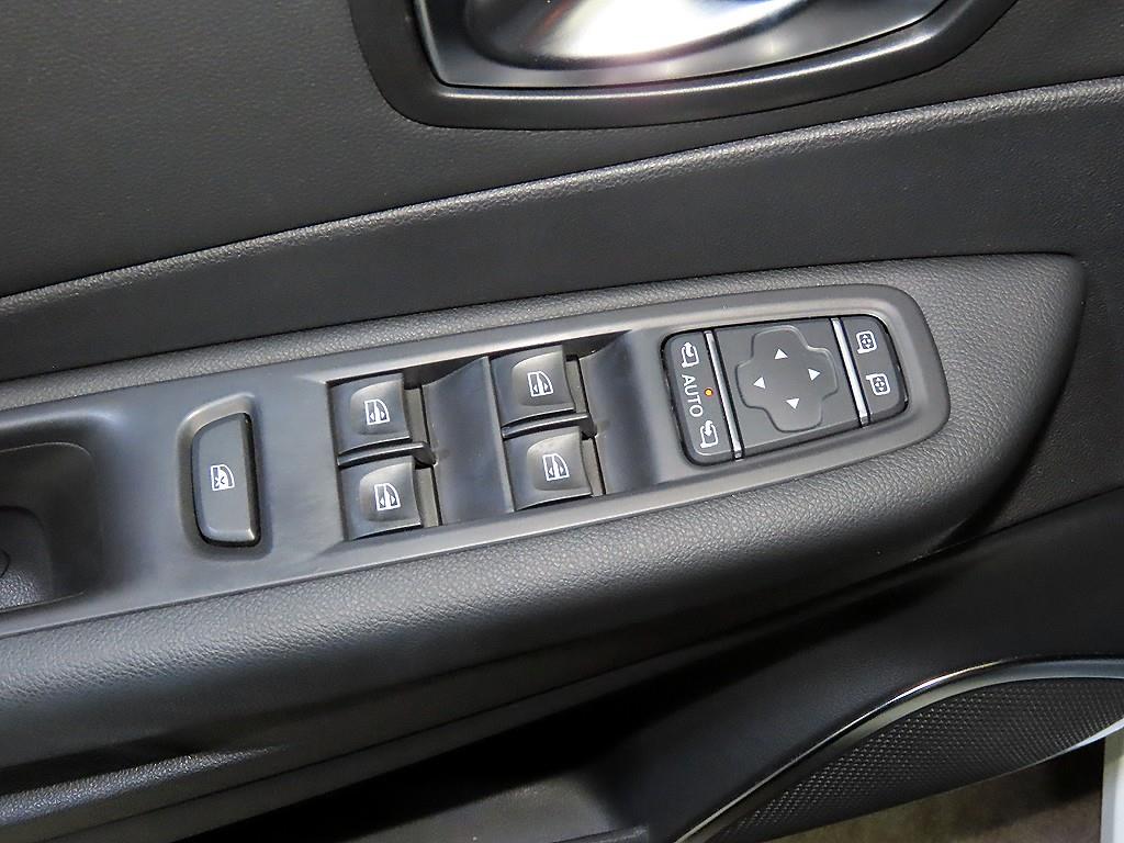 SAMSUNG QM3 2019 Blanco - Importación desde Corea - HF Imports Iquique - Foto 13