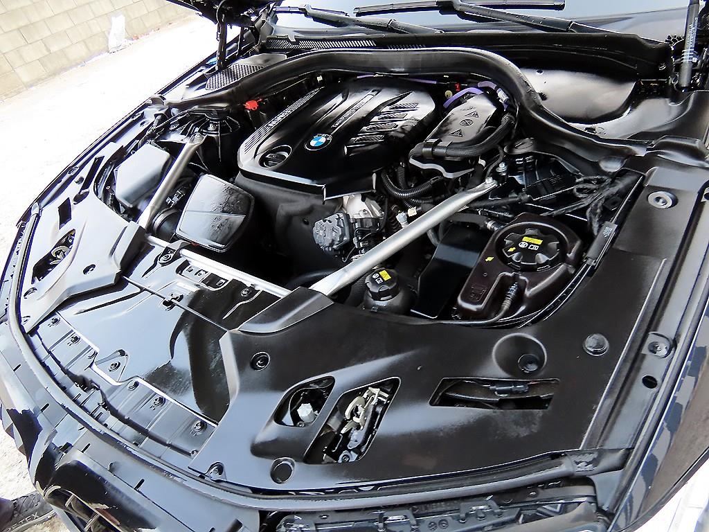 BMW 5 Series 2021 Negro - Importación desde Corea - HF Imports Iquique - Foto 19