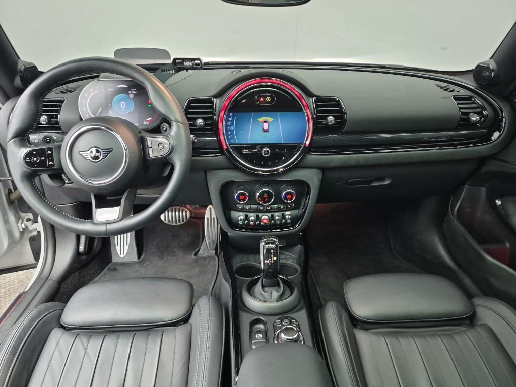 Mini Clubman - Vista 5