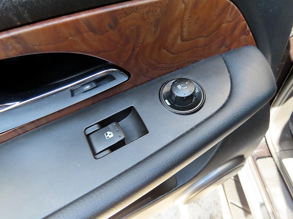 Ssangyong Rexton 2017 Negro - Importación desde Corea - HF Imports Iquique - Foto 16