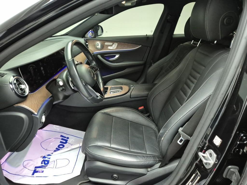 Mercedes Benz E class - Vista 11